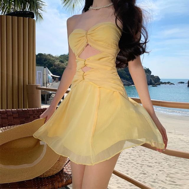 Juuri-Strapless Cutout Plain Mini A-Line Dress