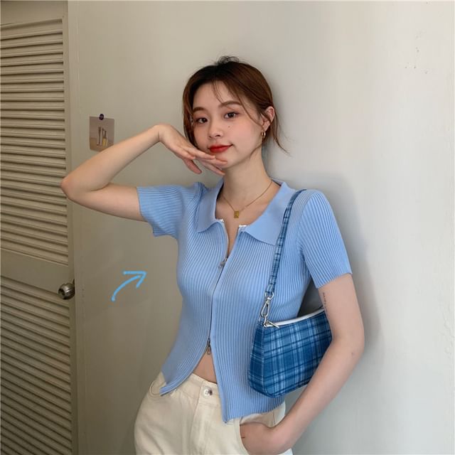 JVL-Short-Sleeve Zip-Up Plain Knit Top