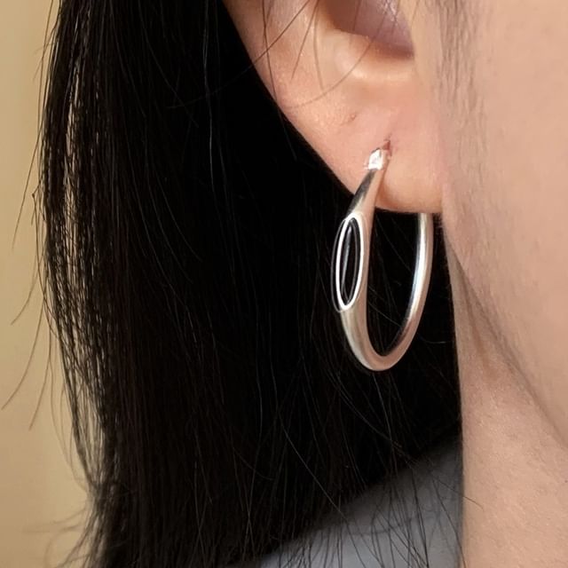 Kamuel-Hoop Earring