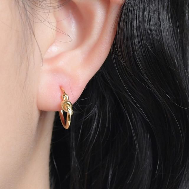 Kamuel-Knot Alloy Leverback Hoop Earring