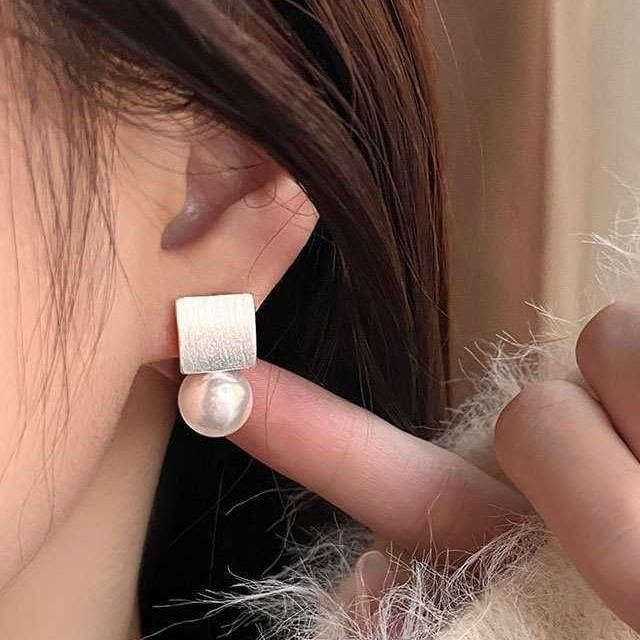 Kamuel-Square Faux Pearl Stud Earring