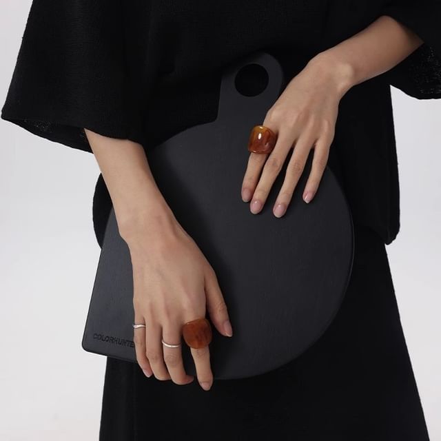Karina Moon-Resin Ring