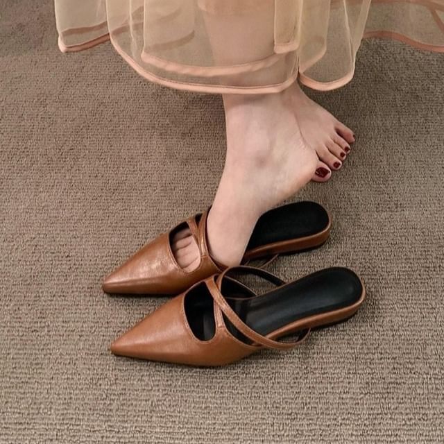 Karlao-Faux Leather Pointed Mules