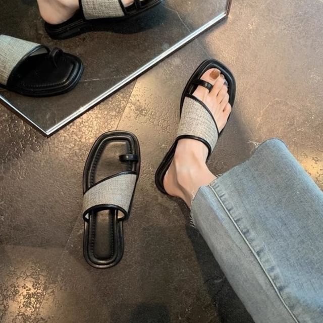 Karlao-Square Toe Toe Loop Slide Sandals