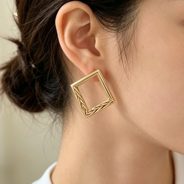 Kayochs-Square Dangle Earring