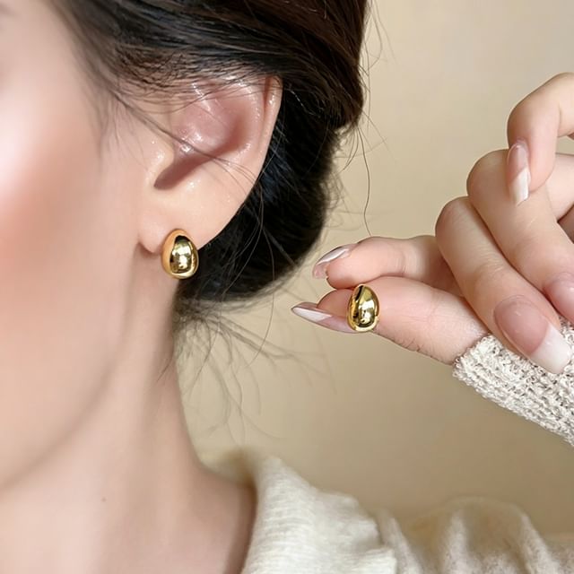 Kayochs-Teardrop Stud Earring