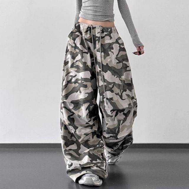 Kenning-Drawstring Waist Camouflage Baggy Pants