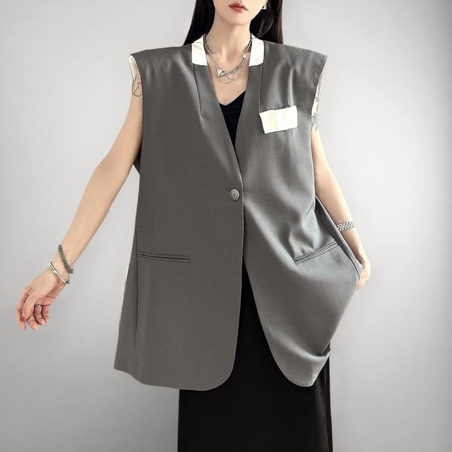 Kenning-V-Neck One Buttoned Two Tone Vest