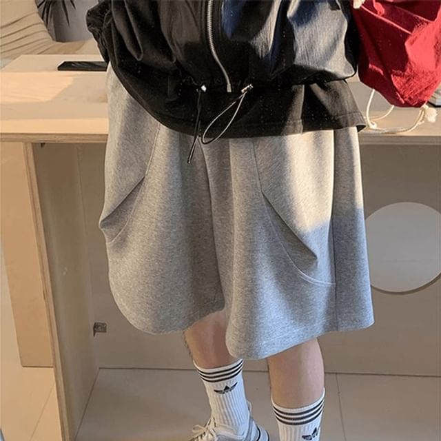 Kimeya-Drawstring Waist Plain Panel Sweat Shorts