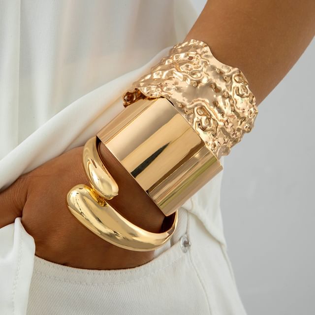 kiqwin-Set Of 3 Metallic Bangle