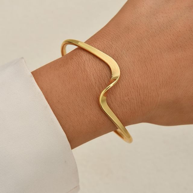 kiqwin-Wavy Alloy Open Bangle