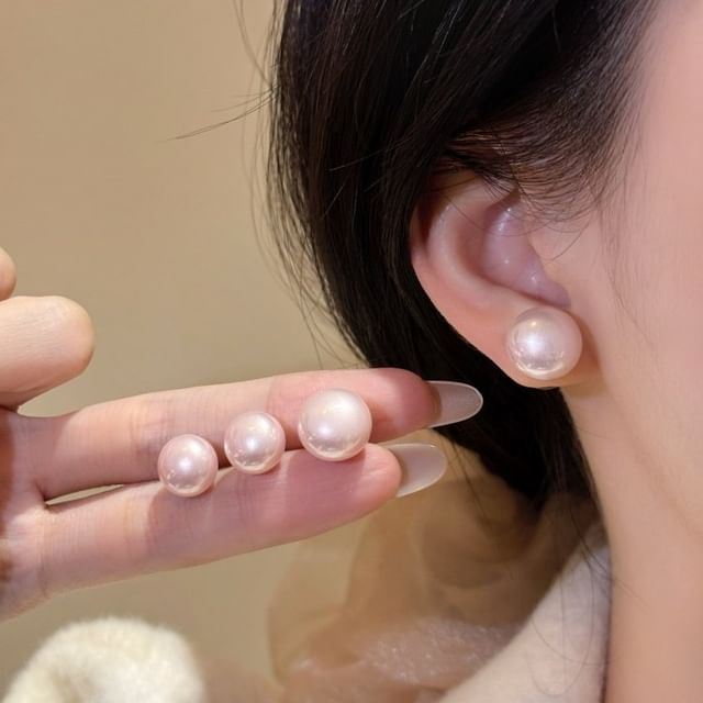 Kiren-Faux Pearl Stud Earring Various Designs