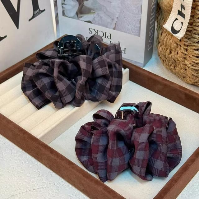 Kiren-Gingham Ruffle Hair Claw