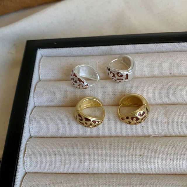 Kiren-Leopard Print Huggie Earring