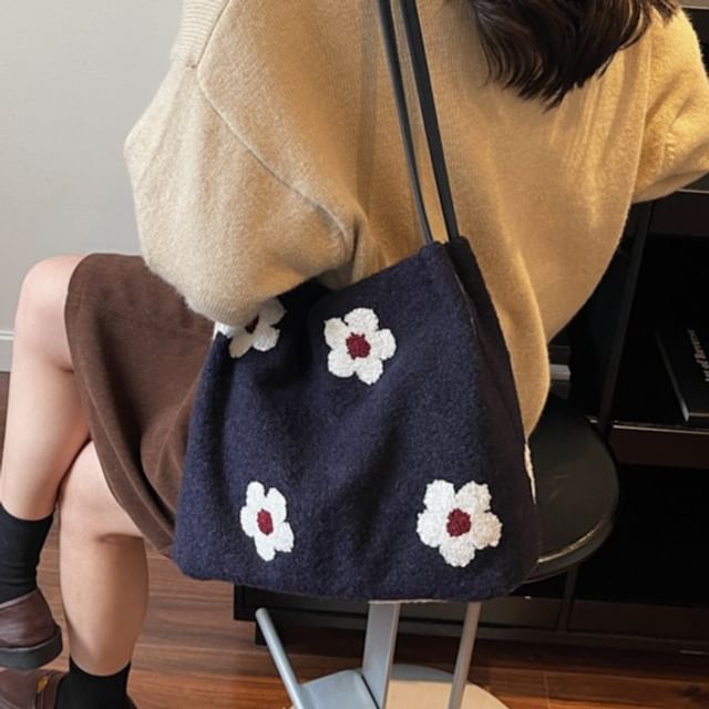 KOCORE-Bow Embroidered Tote Bag