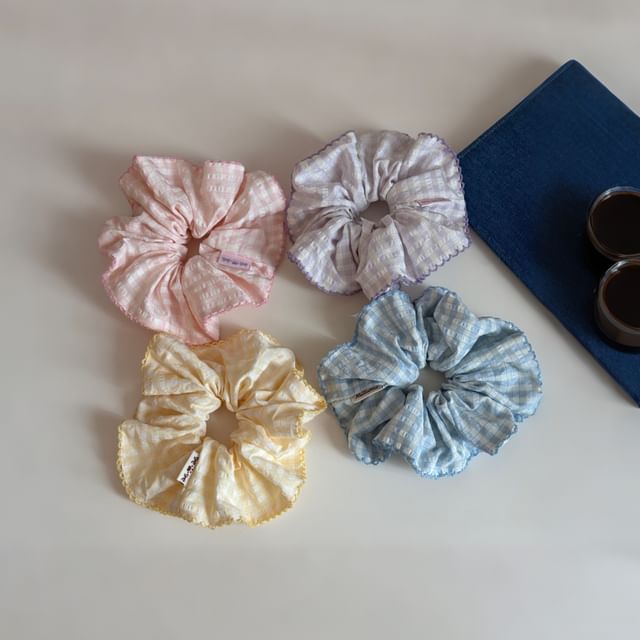 Koi Kawaii-Gingham Fabric Scrunchie