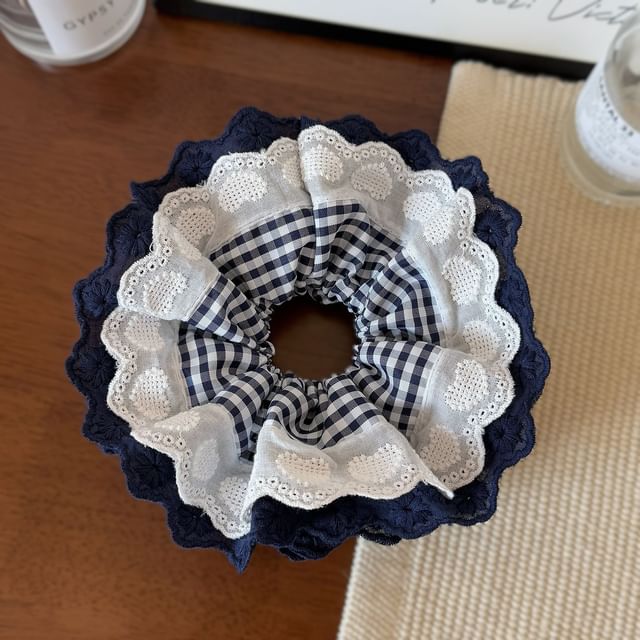 Koi Kawaii-Lace Plaid Panel Scrunchie