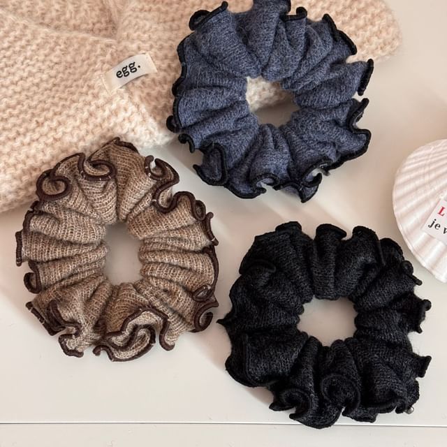 Koi Kawaii-Ruffle Knit Scrunchie