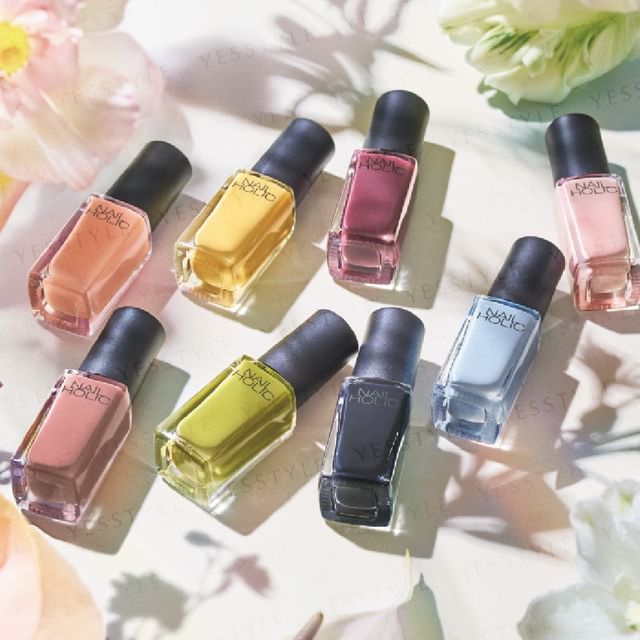 Kose-Nail Holic Flower Layered Color