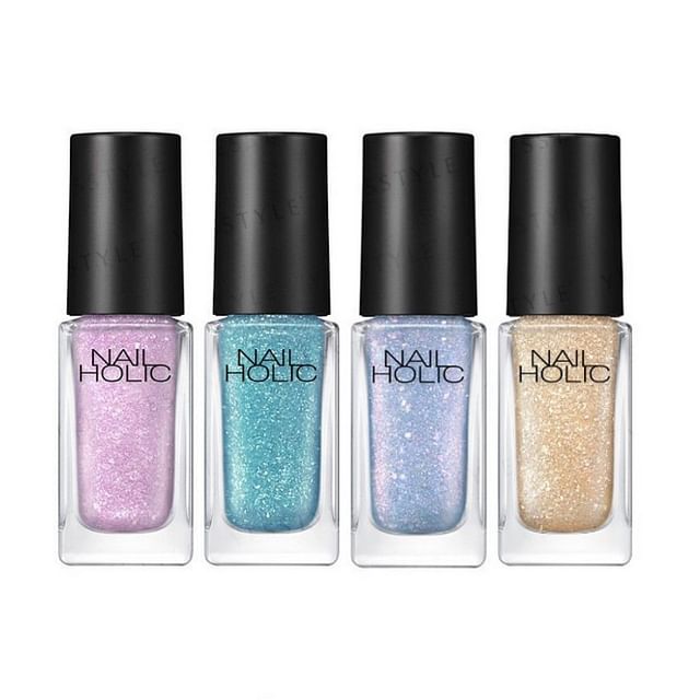 Kose-Nail Holic Shinny Nail Color