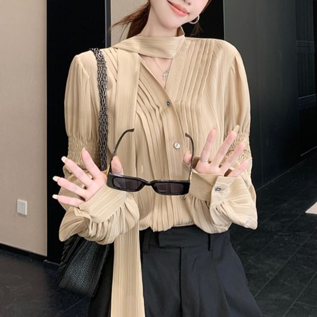 KUMI-Cinched Sleeve V-Neck Plain Pintuck Blouse
