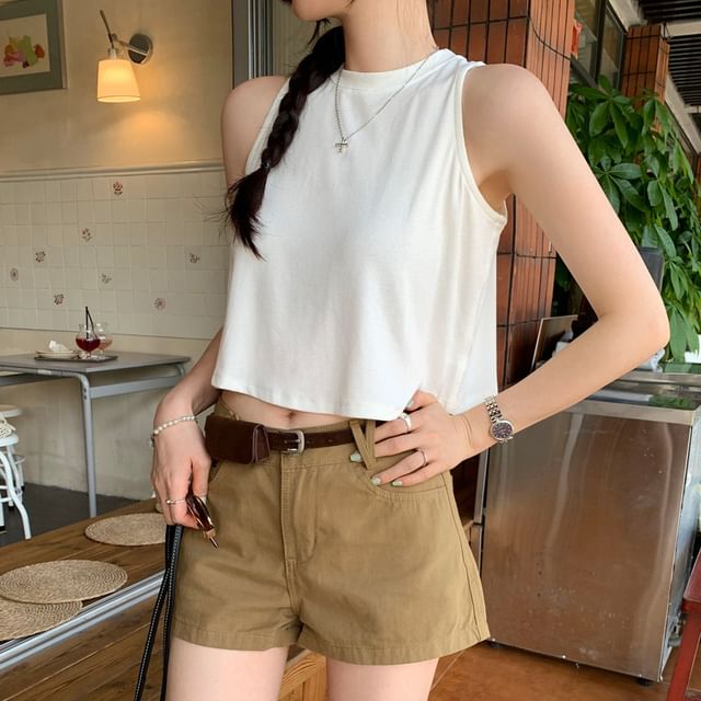 KUMI-Crew Neck Plain Crop Tank Top