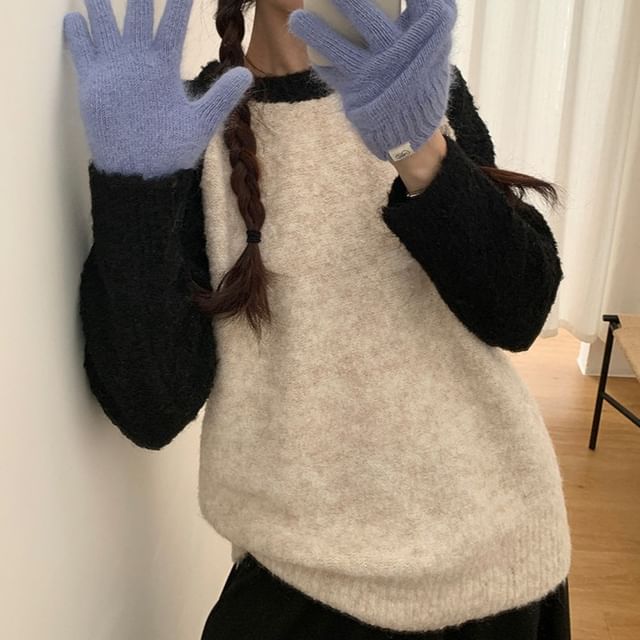 KUMI-Crew Neck Raglan Sweater