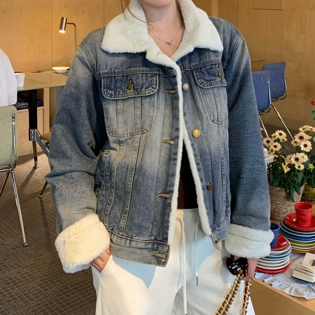 KUMI-Fleece Collar Button-Up Denim Jacket