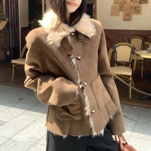 KUMI-Fluffy Collar Button-Up Jacket