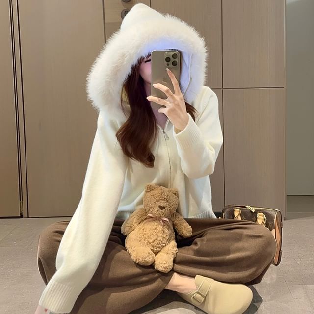 KUMI-Fluffy Trim Hooded Zip Cardigan