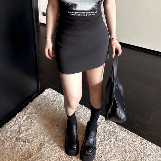 KUMI-High Rise Plain Mini Pencil Skirt