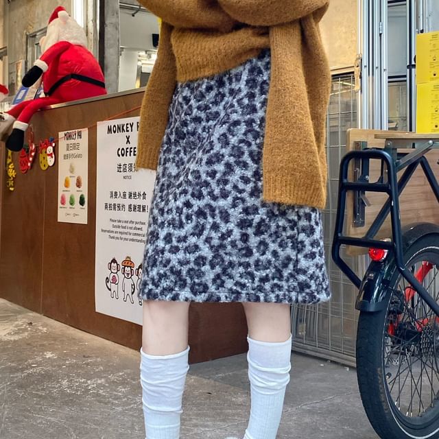 KUMI-High Waist Leopard Mini A-Line Skirt