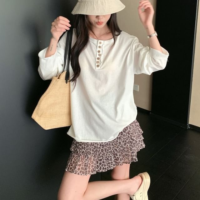 KUMI-Long-Sleeve Half Buttoned Plain Top Leopard Print Mini Skirt