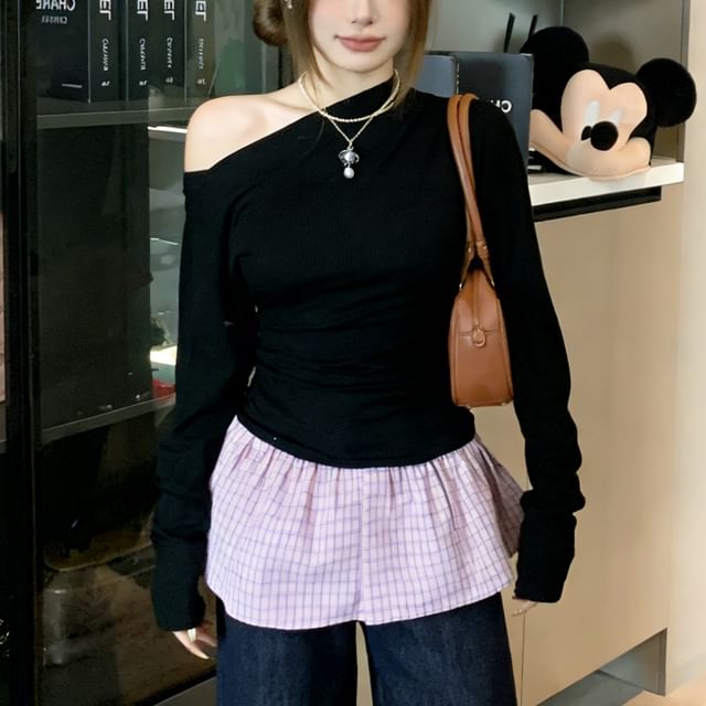 KUMI-Long-Sleeve Off Shoulder Plaid Panel Tee