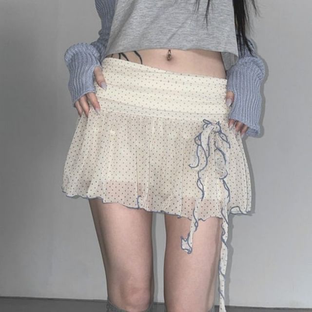 KUMI-Low Waist Dotted Mini Skirt