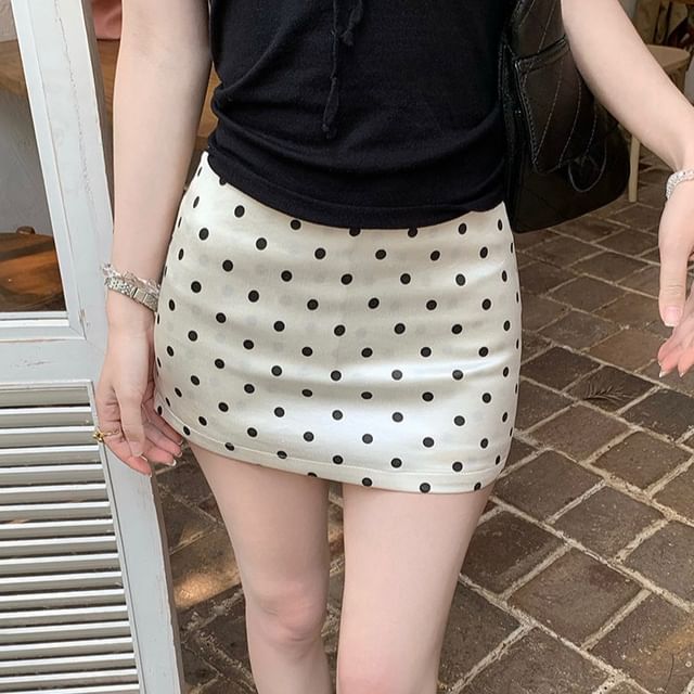 KUMI-Low Waist Patterned Mini Pencil Skirt