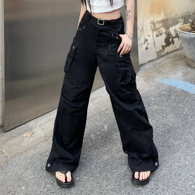 KUMI-Mid Rise Plain Wide Leg Cargo Pants