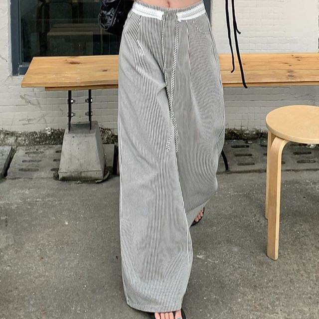 KUMI-Mid Rise Striped Baggy Pants