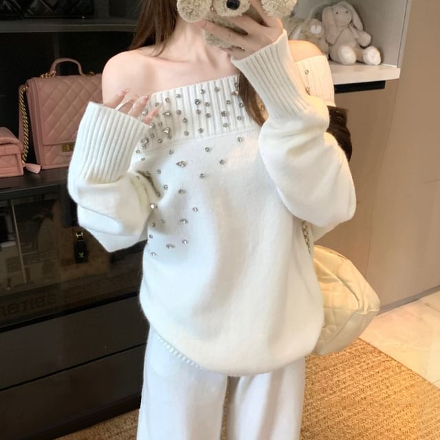 KUMI-Off-Shoulder Plain Rhinestone Sweater