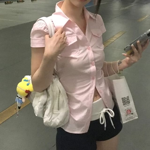KUMI-Short-Sleeve Button-Up Plain Crop Shirt