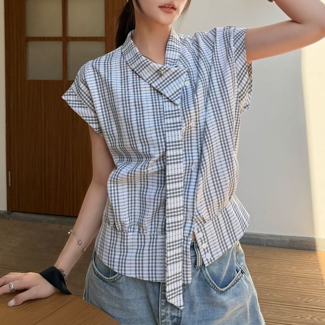 KUMI-Short-Sleeve Collared Plaid Asymmetrical Button-Up Blouse