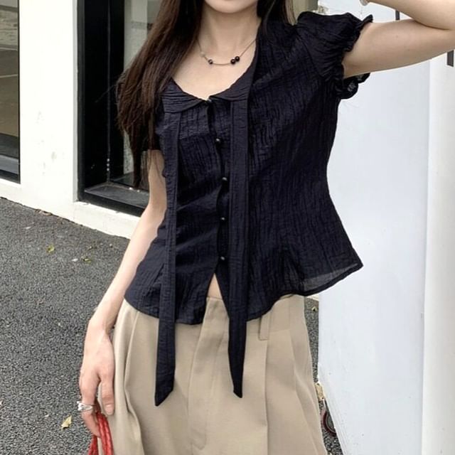 KUMI-Short Sleeve Tie-Neck Plain Blouse