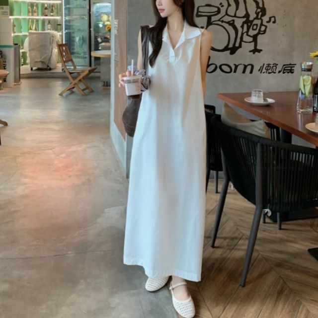 KUMI-Sleeveless Collared Plain Maxi A-Line Dress