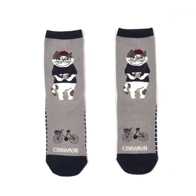 KUSUGURU JAPAN-Cinnamon Cat Print Socks Gray