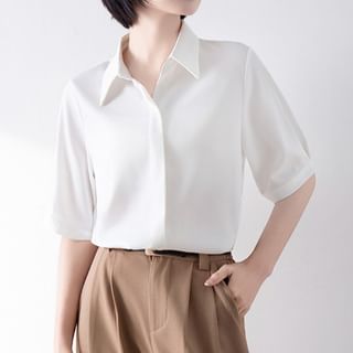 Lady Jean-Short-Sleeve Collared Plain Button Up Shirt