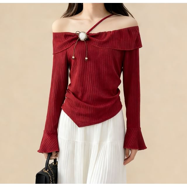 Lemongrass-Flared-Sleeve Cold-Shoulder Plain Asymmetrical Ribbed T-Shirt