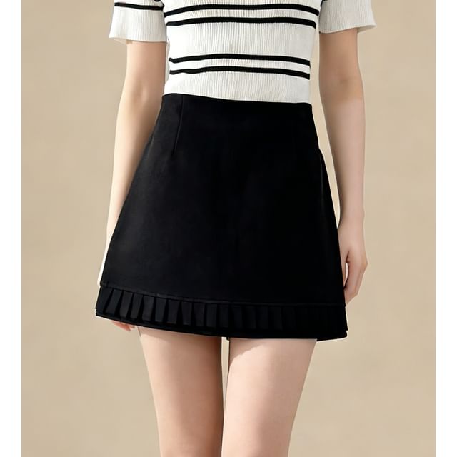 Lemongrass-High Waist Plain Mini Pleated Skirt