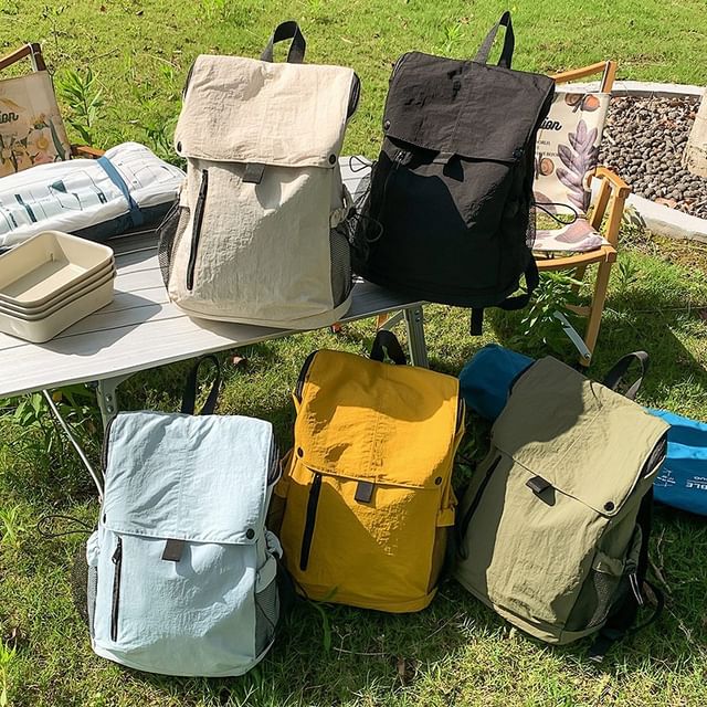 leopar-Drawstring Mesh Panel Nylon Backpack