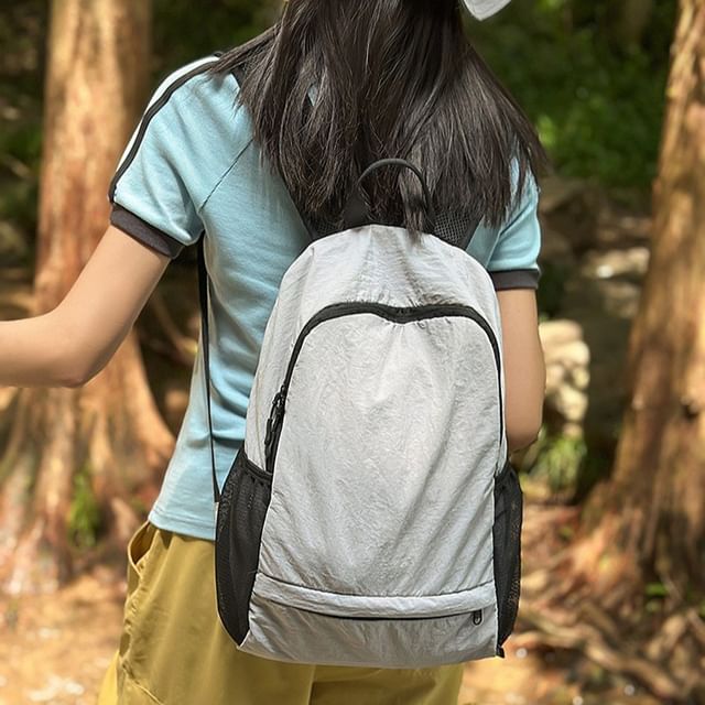 leopar-Lightweight Mesh Plain Backpack