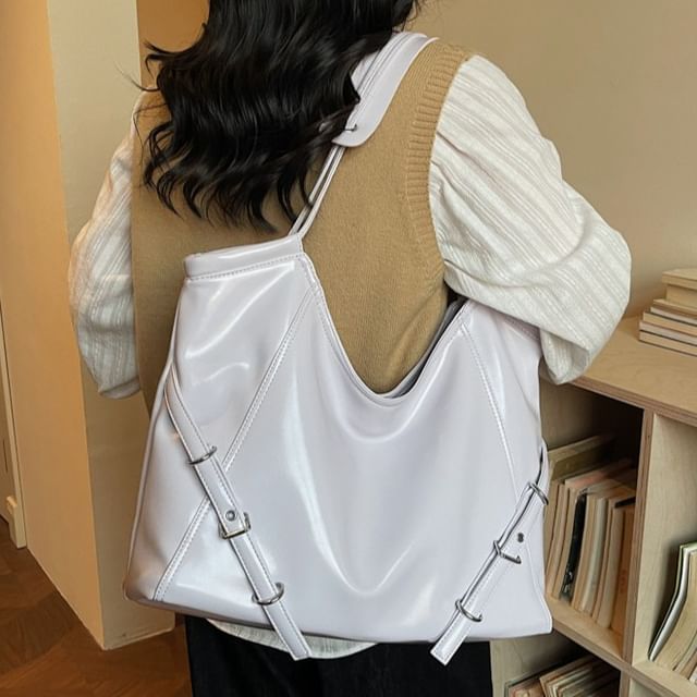 Letheroni-Buckled Panel Faux Leather Tote Bag